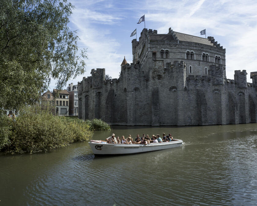 Boot aan het Gravensteen