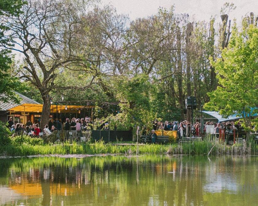 ©De Tuin Van Heden Dansen in openlucht