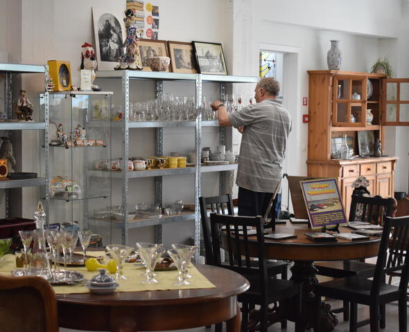 Man die glazen in verkooprek zet 