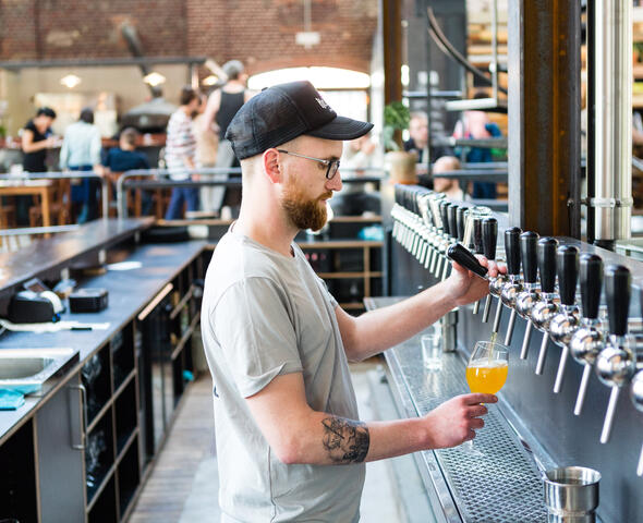 30 taps where only traditional beer comes out, unique in Belgium!