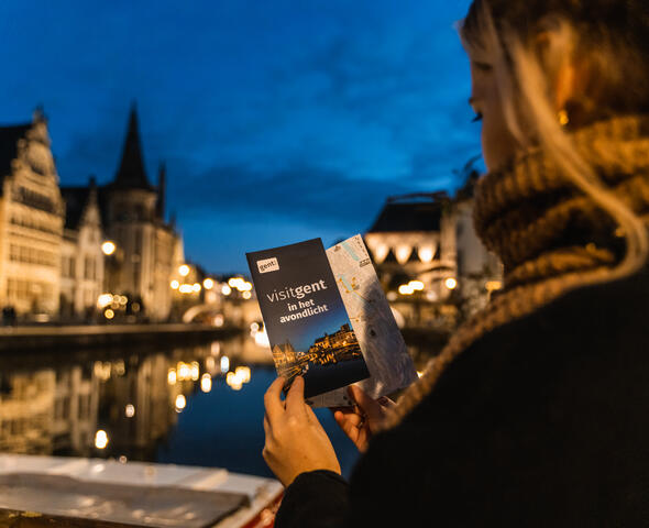 Uitgestippelde lichtwandeling