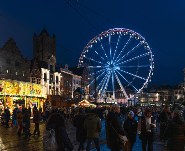 Ferris wheel at the Christmas market