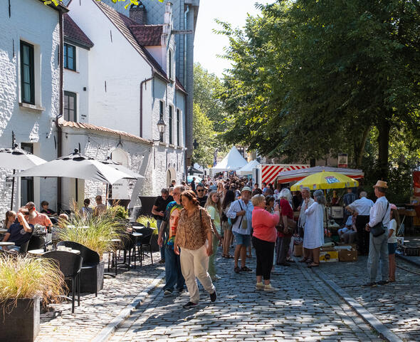 Marché aux puces du Patershol