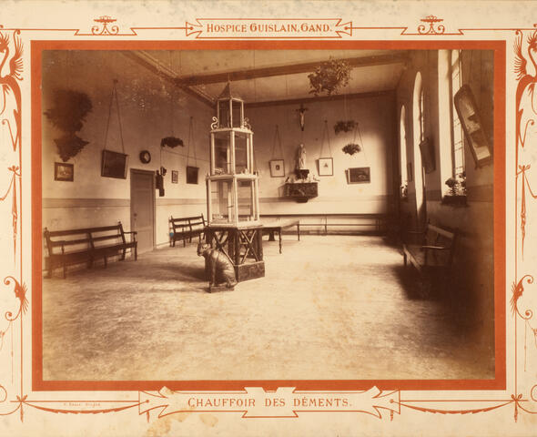 Salle de soins de l'hospice 