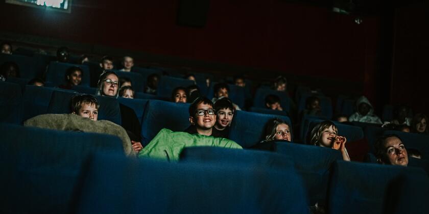 Het publiek in cinema Spinx