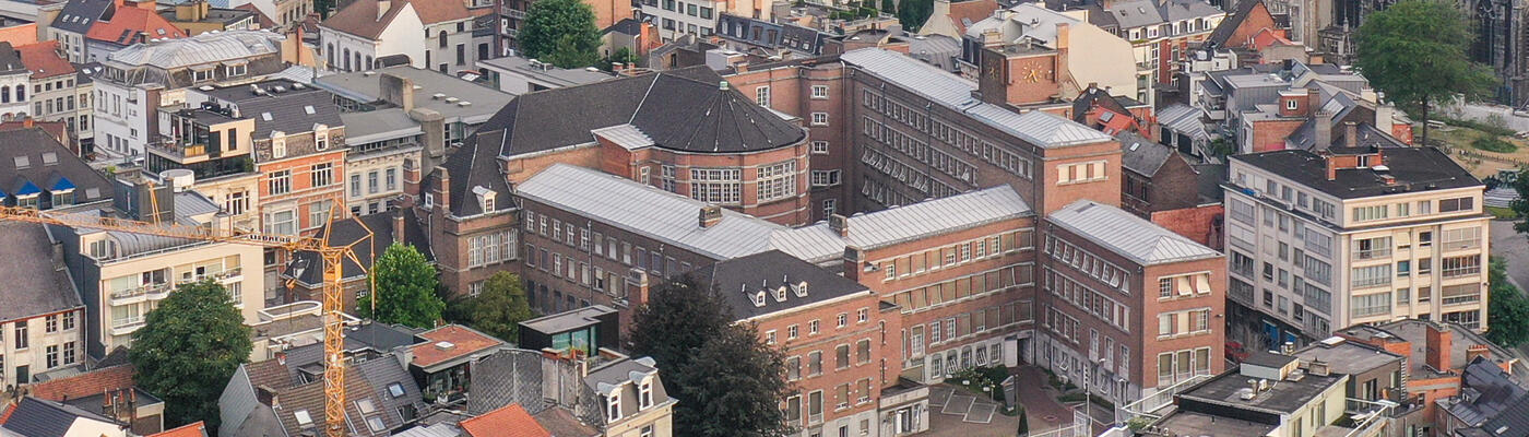 Fotografía aérea de la Casa provincial
