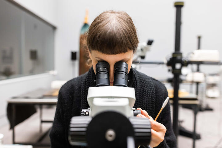 ©VisitGent De microscoop vergroot tot veertig maal het beeld