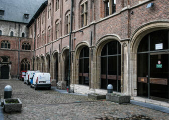 Ontmoetingshuis Het Pand, middeleeuwse architectuur.